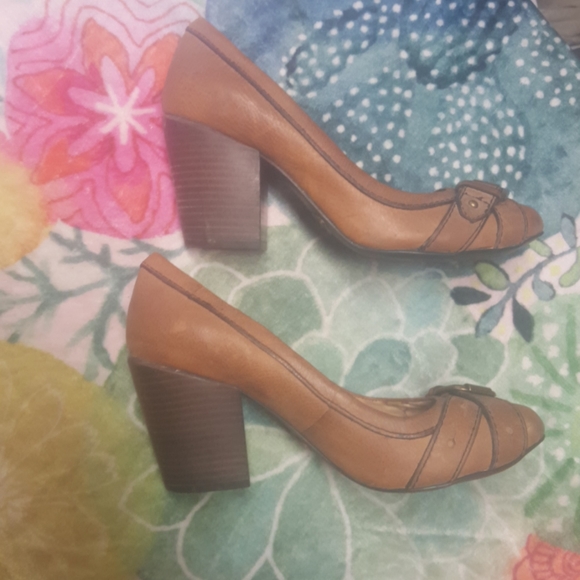 Fossil leather pumps with chunky stacked heel - Picture 5 of 12